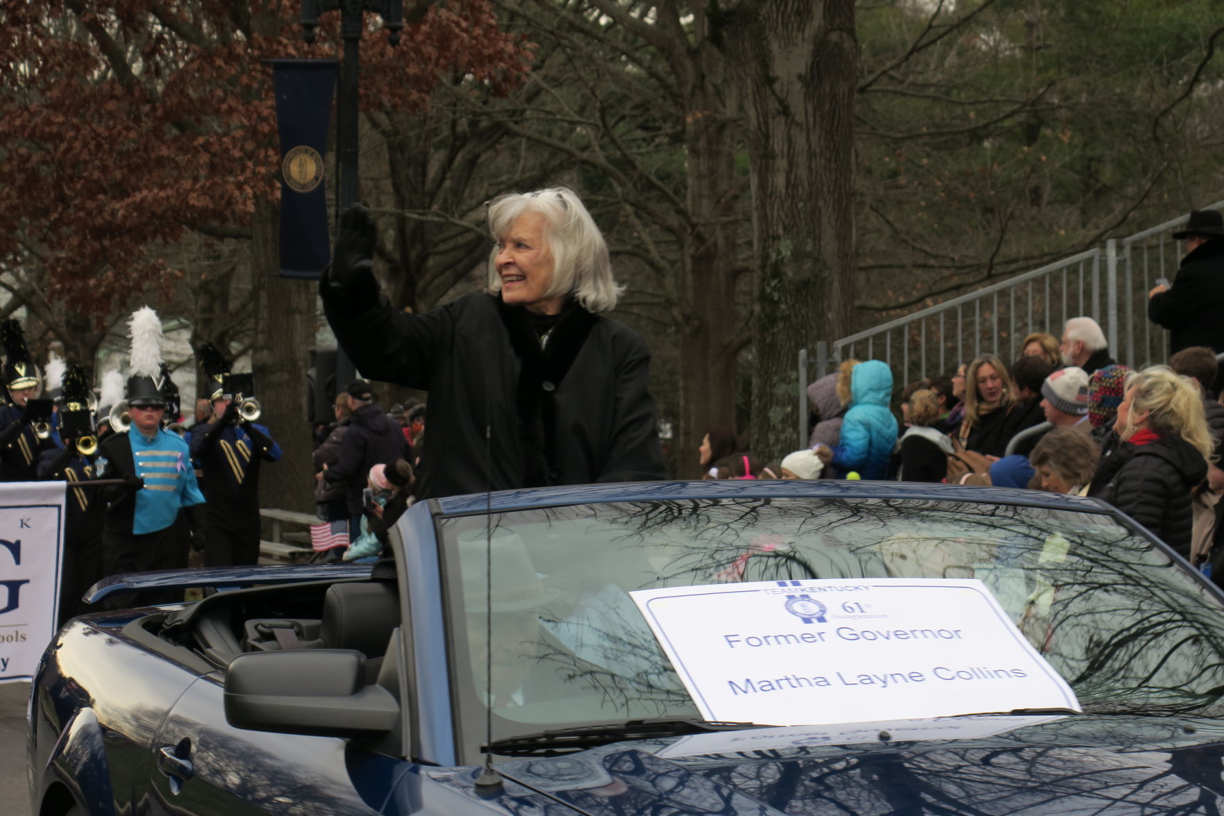 BESHEAR INAUGURATION DAY -PARADE 12-12-10-19 (12).JPG